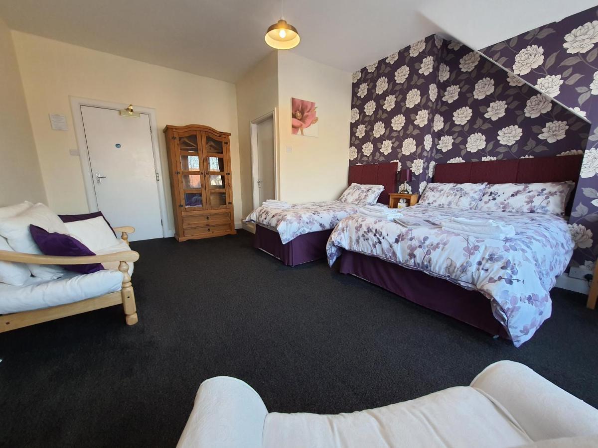 Caxton House Bed & Breakfast Skegness Exterior photo